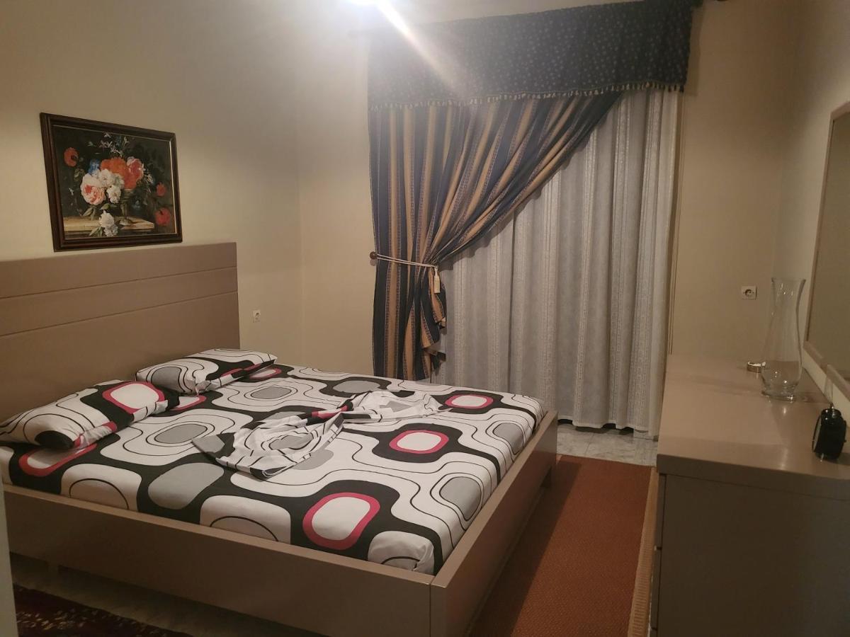 Blloku Tirana Appartamento Esterno foto